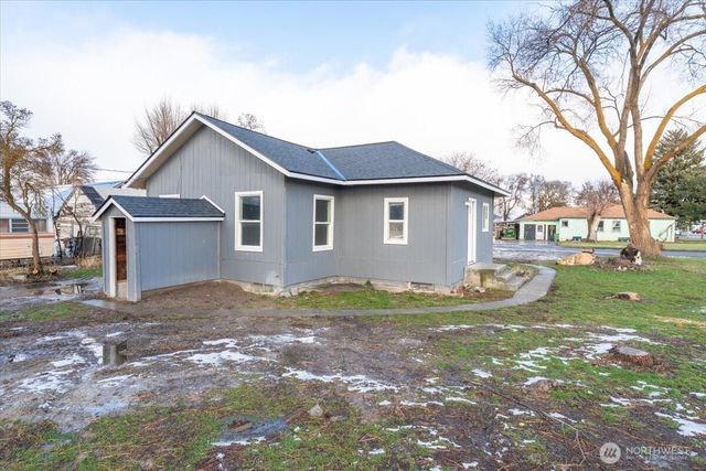 214 Hamilton Street, Mansfield, WA 98830