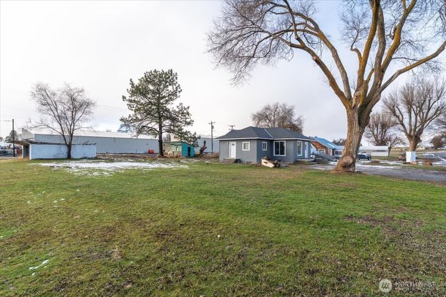 214 Hamilton Street, Mansfield, WA 98830