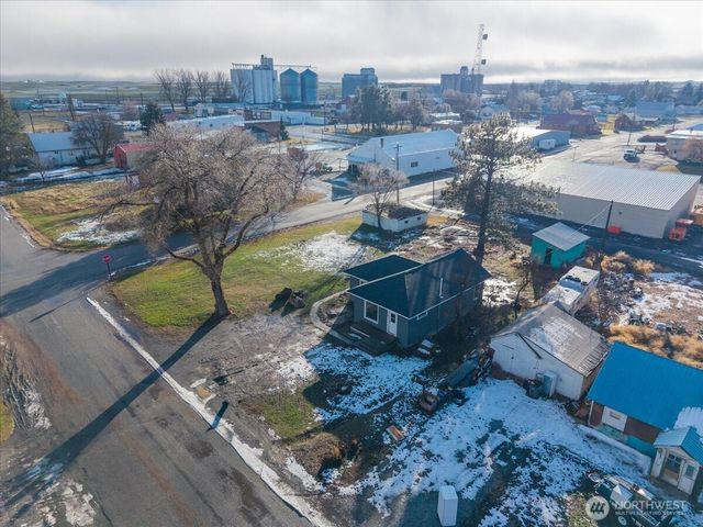 214 Hamilton Street, Mansfield, WA 98830