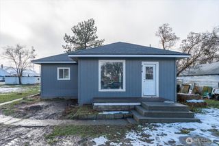 214 Hamilton Street, Mansfield, WA 98830