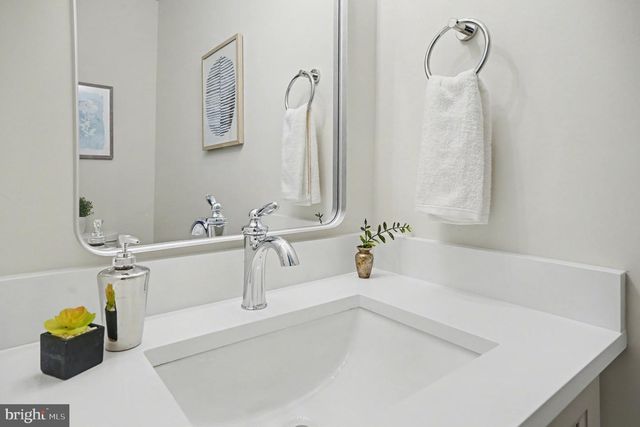 280 SUMMIT AVE, Conshohocken, PA 19428