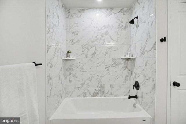 280 SUMMIT AVE, Conshohocken, PA 19428