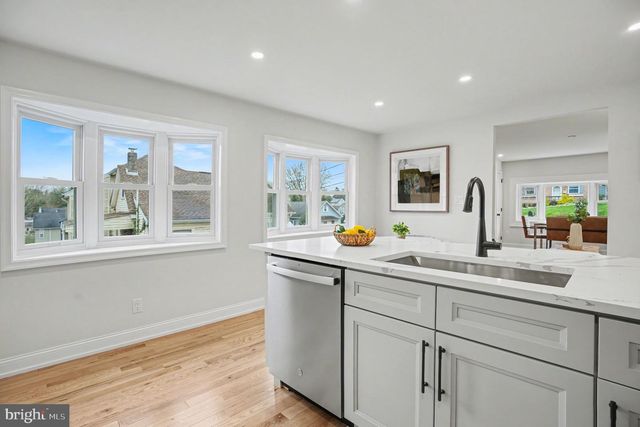 280 SUMMIT AVE, Conshohocken, PA 19428