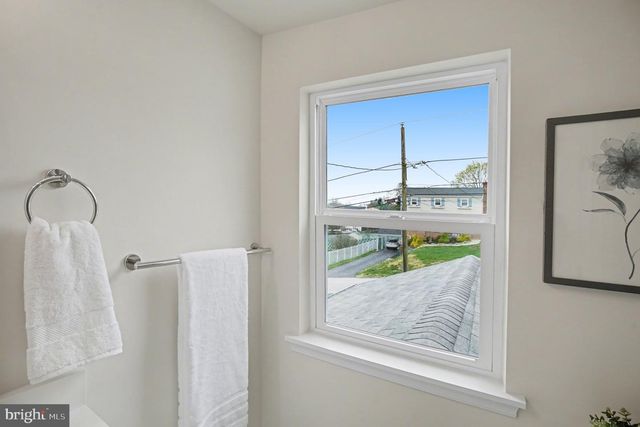 280 SUMMIT AVE, Conshohocken, PA 19428