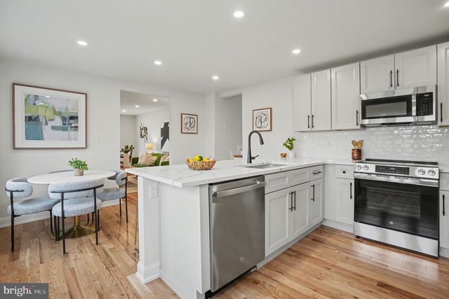 280 SUMMIT AVE, Conshohocken, PA 19428