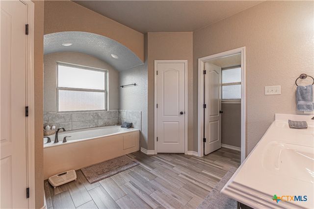 5005 Fresco Drive, Killeen, TX 76549