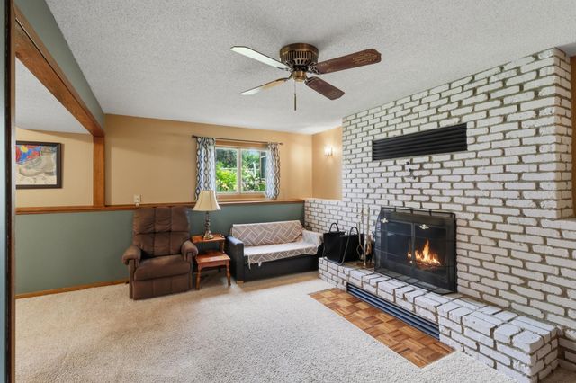 10824 95th Place N, Maple Grove, MN 55369