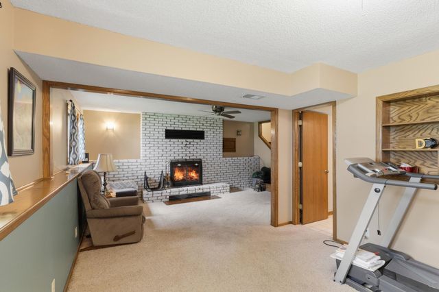 10824 95th Place N, Maple Grove, MN 55369
