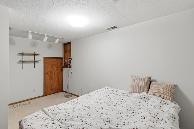 10824 95th Place N, Maple Grove, MN 55369
