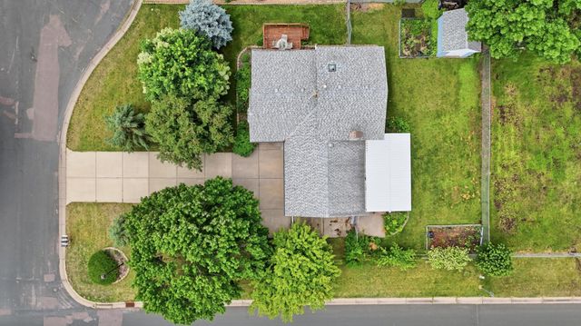 10824 95th Place N, Maple Grove, MN 55369