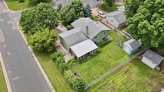10824 95th Place N, Maple Grove, MN 55369