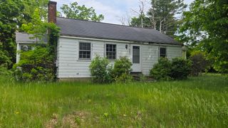 9 Benson Rd, Stoughton, MA 02072