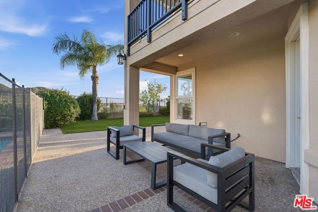 20274 Via Medici, Porter Ranch (los Angeles), CA 91326