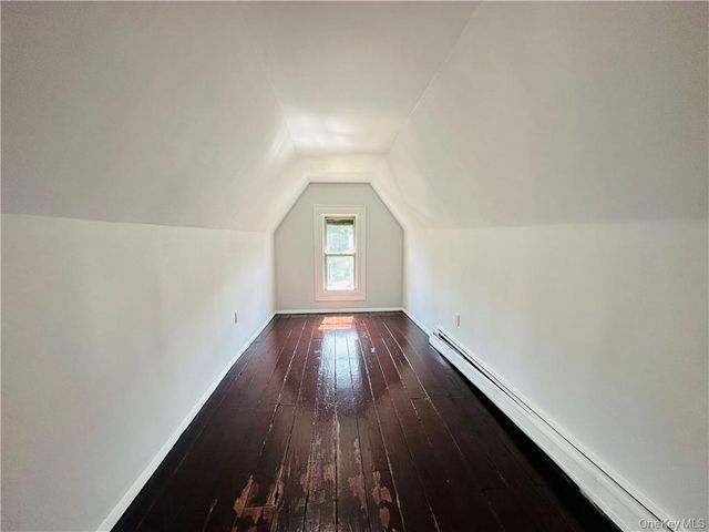 32 Hooker Avenue, Poughkeepsie, NY 12601