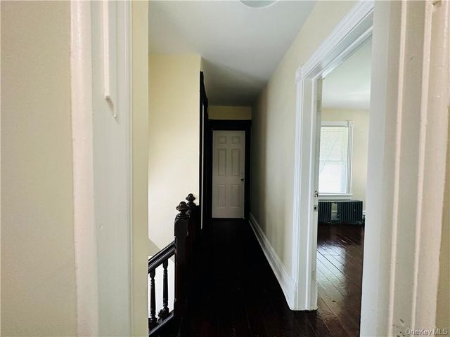 32 Hooker Avenue, Poughkeepsie, NY 12601