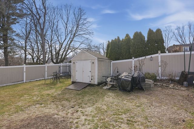 84 Eureka St., Worcester, MA 01603