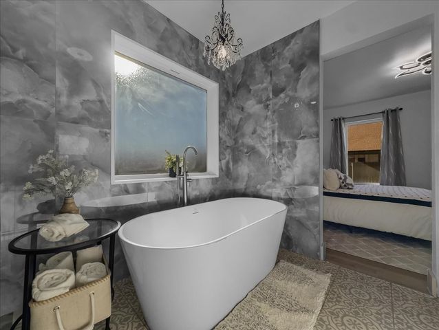 2121 Park Street, Greenville, TX 75401