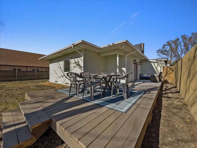 2121 Park Street, Greenville, TX 75401