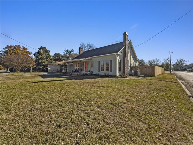 2121 Park Street, Greenville, TX 75401