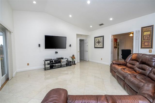 6013 CRYSTAL VIEW DRIVE, Orlando, FL 32819