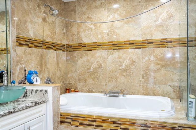 6013 CRYSTAL VIEW DRIVE, Orlando, FL 32819