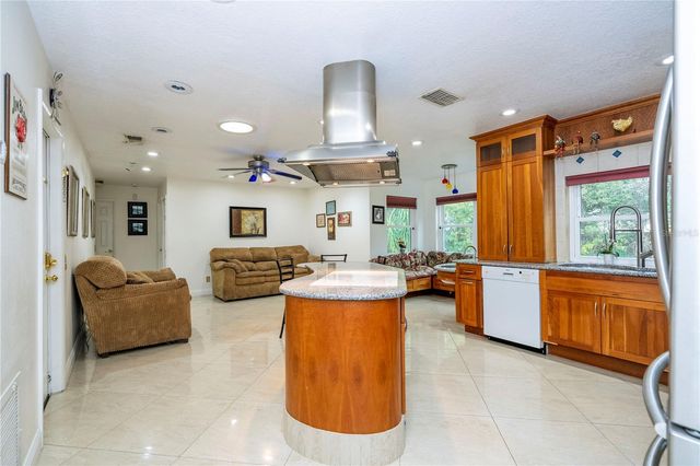 6013 CRYSTAL VIEW DRIVE, Orlando, FL 32819