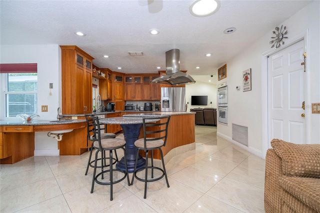 6013 CRYSTAL VIEW DRIVE, Orlando, FL 32819