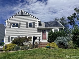 43 Heathcote Avenue, Edison, NJ 08817