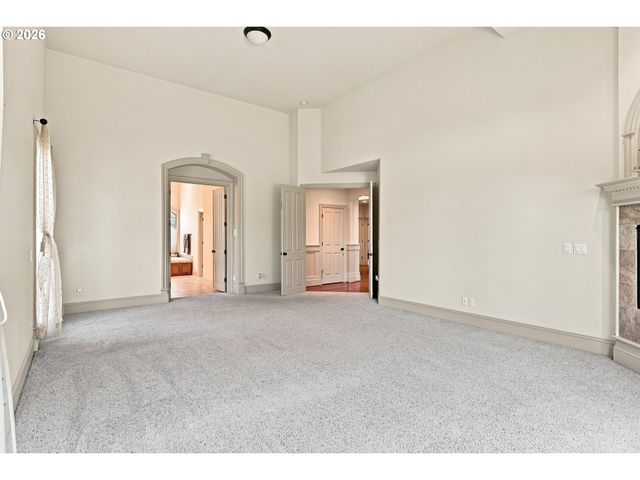 11725 Se BANBURY Cir, Happy Valley, OR 97086