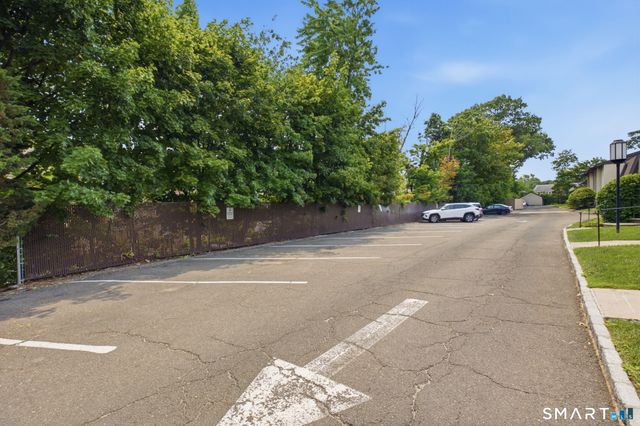247 Hamilton Avenue 3, Stamford, CT 06902