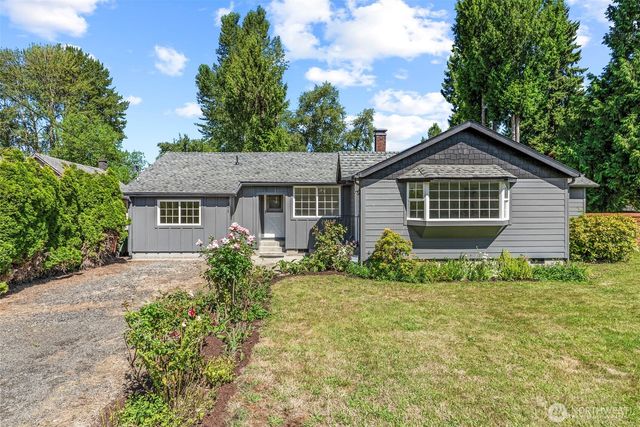 255 Douglas Street, Longview, WA 98632