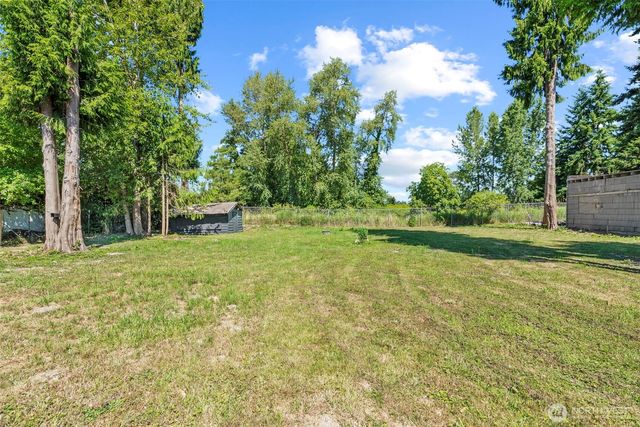 255 Douglas Street, Longview, WA 98632
