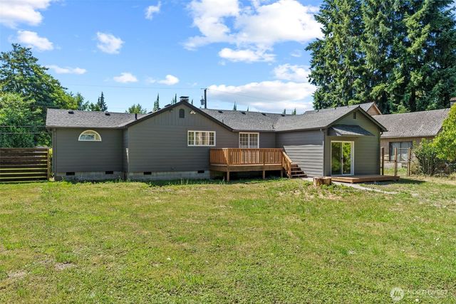 255 Douglas Street, Longview, WA 98632