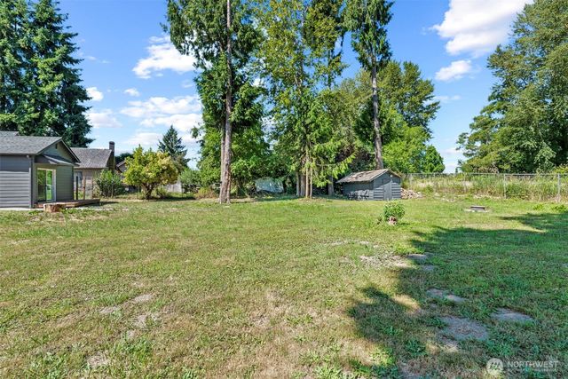 255 Douglas Street, Longview, WA 98632