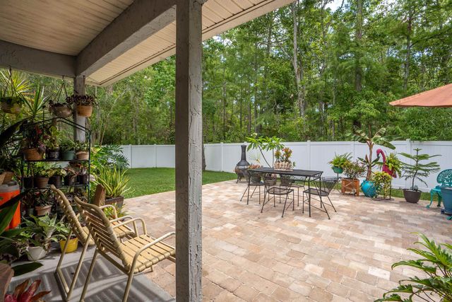 2100 Marsh Hen Court, St Augustine, FL 32084