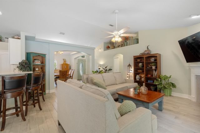 2100 Marsh Hen Court, St Augustine, FL 32084