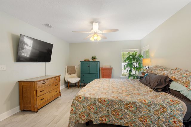 2100 Marsh Hen Court, St Augustine, FL 32084