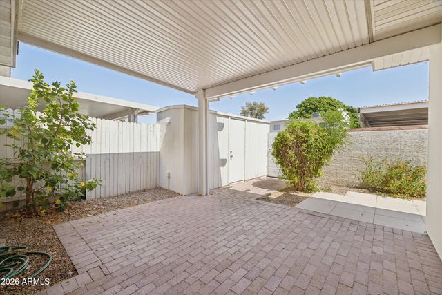 5942 N 83RD Street, Scottsdale, AZ 85250