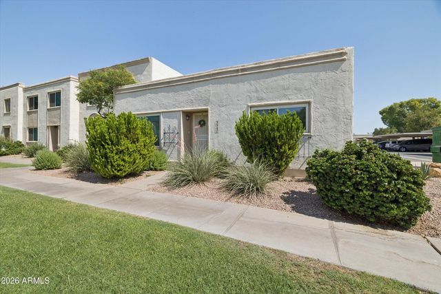 5942 N 83RD Street, Scottsdale, AZ 85250