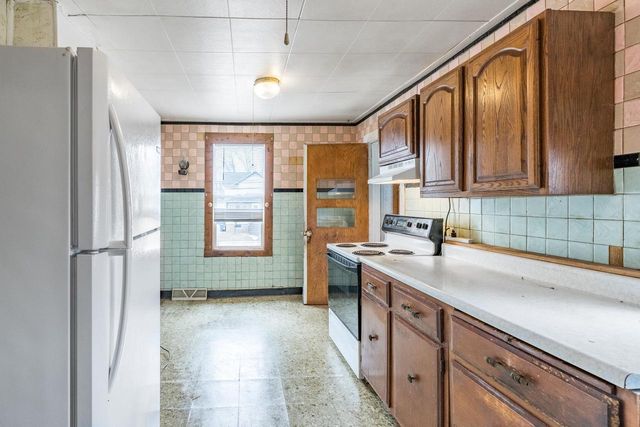 904 GRAND AVENUE, Merrill, WI 54452