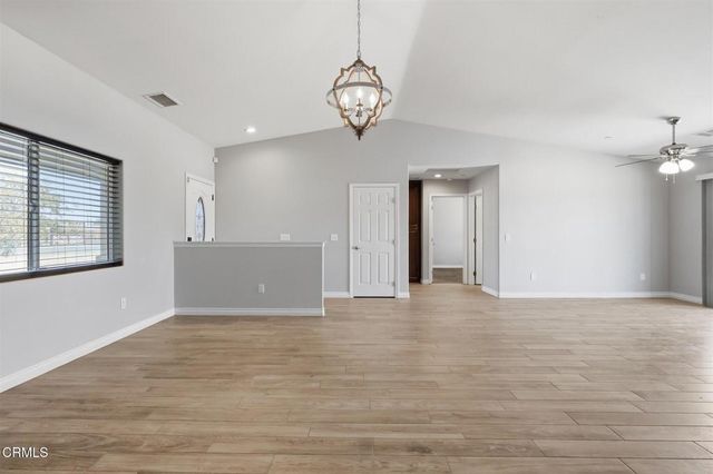 13115 Clallam Road, Apple Valley, CA 92308