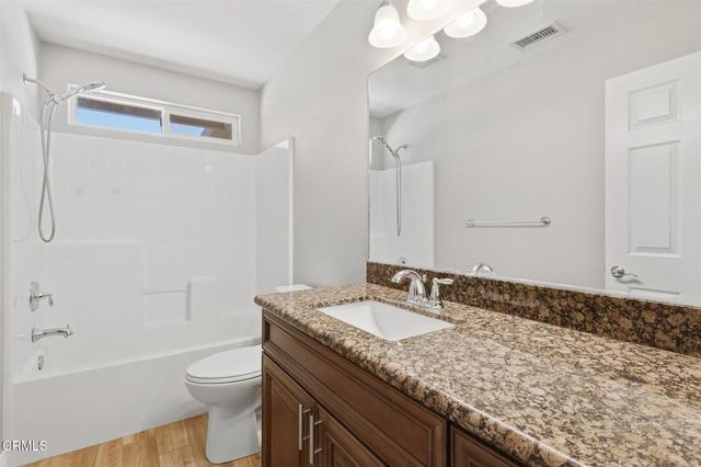 13115 Clallam Road, Apple Valley, CA 92308