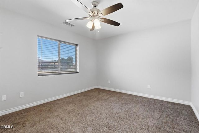13115 Clallam Road, Apple Valley, CA 92308