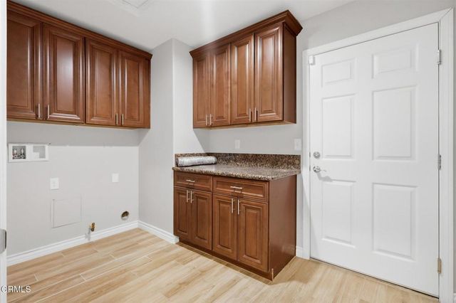 13115 Clallam Road, Apple Valley, CA 92308