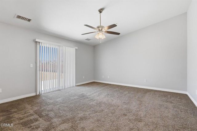 13115 Clallam Road, Apple Valley, CA 92308