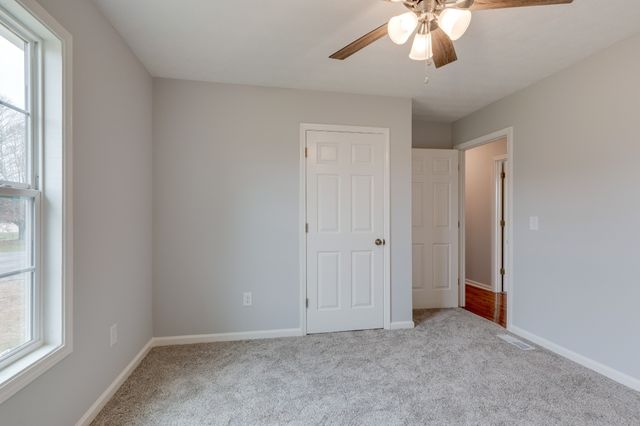 679 Airport Rd, Portland, TN 37148