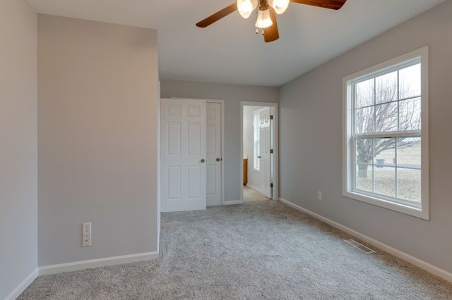 679 Airport Rd, Portland, TN 37148