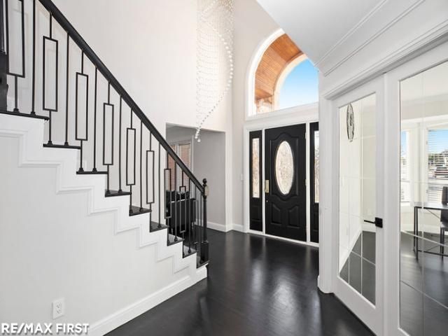 18765 Riverside Glen Road, Macomb Twp, MI 48044