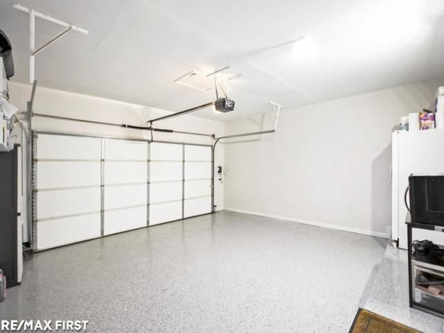 18765 Riverside Glen Road, Macomb Twp, MI 48044