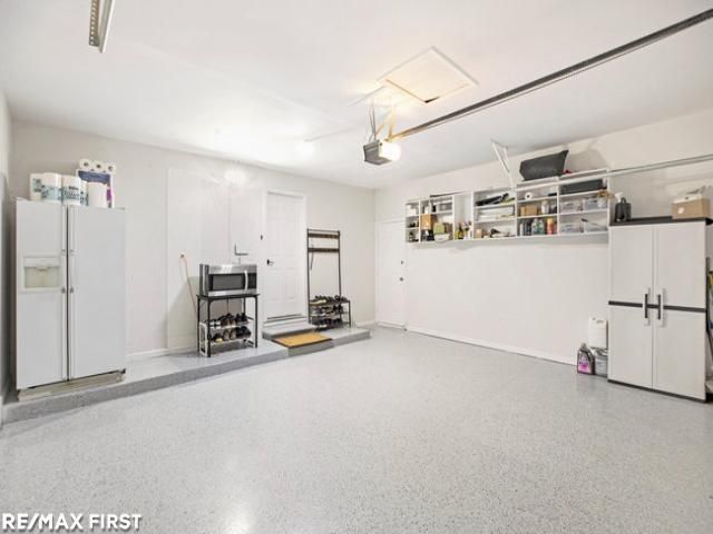 18765 Riverside Glen Road, Macomb Twp, MI 48044